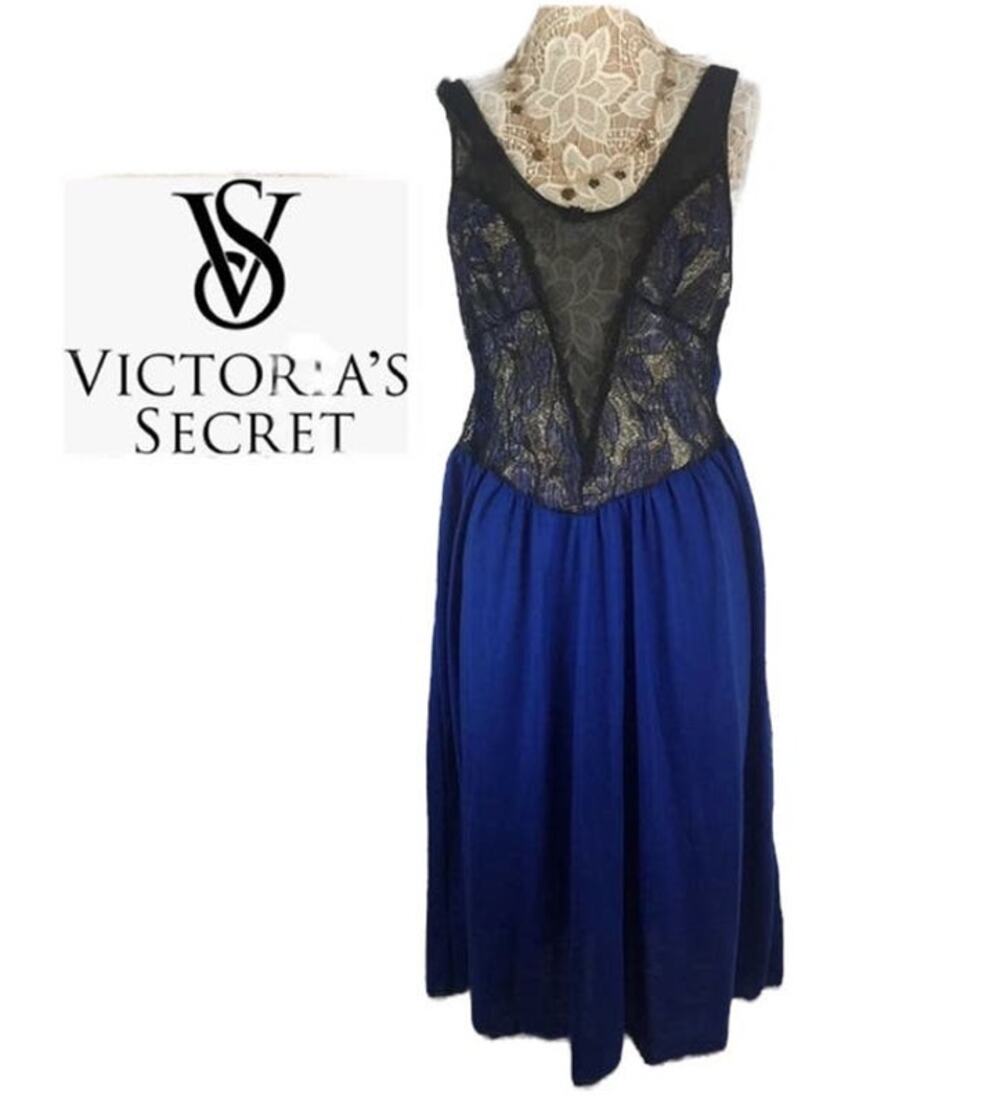Victoria secrets vintage blue & black lace nightgown open back size large